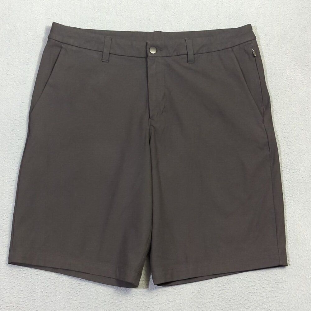 Lululemon Shorts Men's 34 Black Commission Short Relaxed Warpstreme 11" Casual